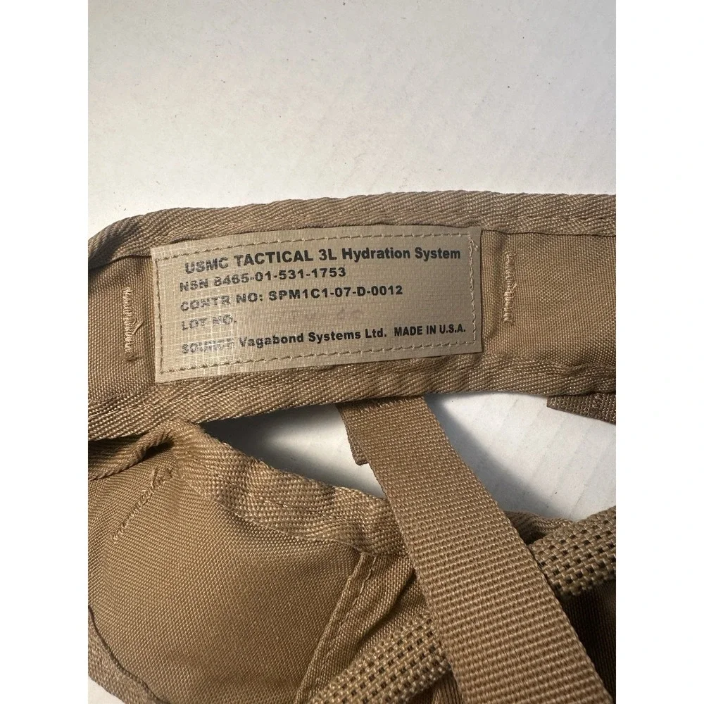 Vagabond Systems USMC Tactical 3L Hydration Pack Coyote Brown Adjustable